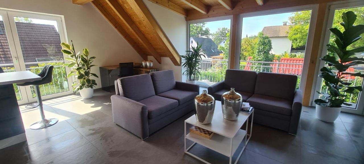 Moderne Ferienunterkunft/Wohnung Burgthann Екстериор снимка